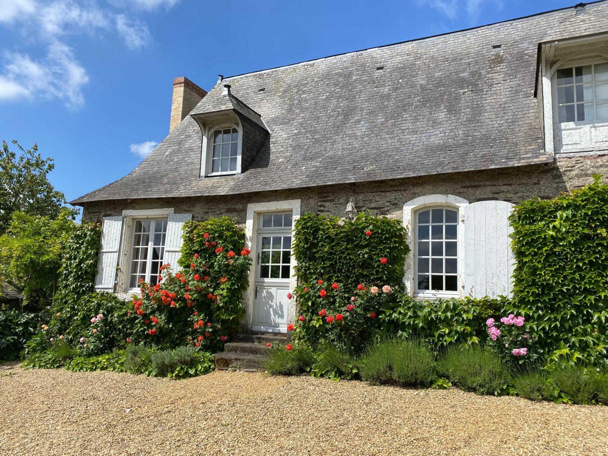 La Mouliniere, Jolie Longere Du Xviie Bed and Breakfast La Jaille-Yvon Eksteriør billede
